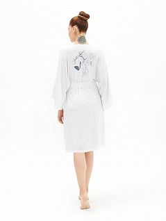 Халат кимоно с широкими рукавами с нежным притом на спине LTBS50511 BlackSpade белый