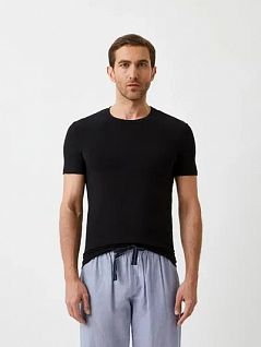 Комфортная футболка из дышащего материала черного цвета Ermenegildo Zegna N3M201400c001