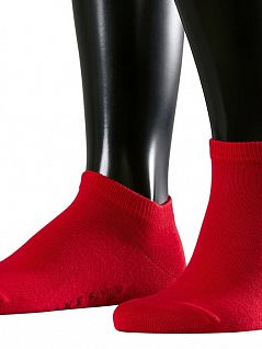 Короткие носки с чесанным хлопком на внутренней части FALKE 14626 Family Short (муж.) Красный 8280