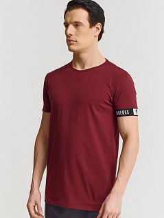 Повседневная футболка с фирменным логотипом бордового цвета Bikkembergs BKK42UTS17SIcBORDEAUX