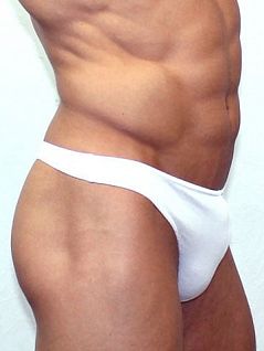 Белые мужские стринги Romeo Rossi Mini thong R1005-1