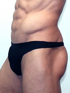 Соблазнительные мужские трусы стринги чёрного цвета Romeo Rossi Mini thong R1005-2 распродажа