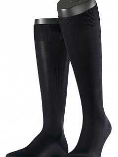 Однотонные мужские гольфы темно-синего цвета Falke 15606 Energizing CO (муж.) Темный-синий 6370