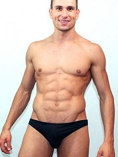 Однотонные мужские микро трусы чёрного цвета Romeo Rossi Slips R2005-2 распродажа