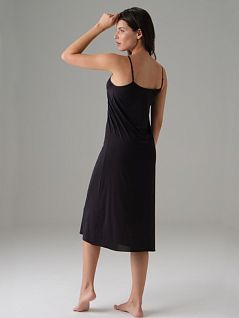 Классическая женская ночная сорочка из тонкого и шелковистого материала черного цвета Doreanse 11126c01