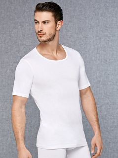 Шелковистая футболка из модала и хлопка белого цвета Doreanse 2570cPc02