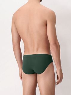 Однотонные брифы на вшивной резинке цвета хаки  Perofil VPRT92644c6070