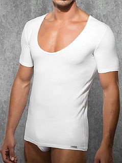 Мужская белый классическая футболка с большим вырезом Doreanse Macho Styleм 2520c02