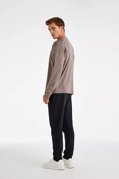 Однотонный лонгслив в современном стиле LTBS40632 BlackSpade визон Однотонный лонгслив в современном стиле LTBS40632 BlackSpade визон