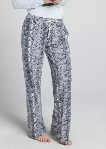 Женские брюки из легкого трикотажного модала бежевого цвета Jockey 8511222cD13