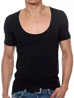 Мужская черная классическая футболка с широким вырезом Doreanse Macho Style 2520c01