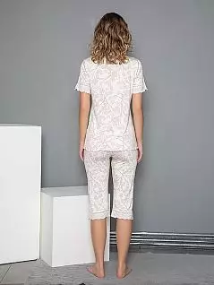 Легкая пижама (футболка с V-образным вырезом и капри с лиственным принтом ) LTC840-269 CONFEO кремовый