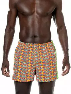 Пляжные шорты с ярким геометрическим принтом в африканских тонах HOM 07553cM9