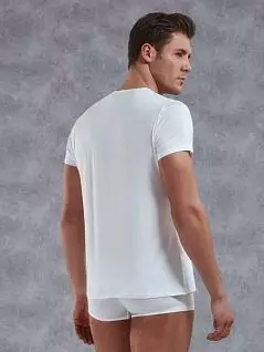 Стильная мужская футболка белого цвета на пуговицах Doreanse Premium 2565c02 распродажа