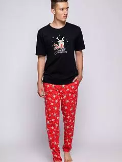 Праздничная пижама (Футболка с рождественским принтом в виде оленя и надписи и брюки с принтом маленьких оленей) Sensis BT-C/S/R/S/R Черный + красный