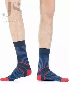Комфортные носки декорированы ярким рисунком в виде тонких горизонтальных линий и контрастной пяткой и носка Wola JSW94.N03.544 (5 пар) navy wol