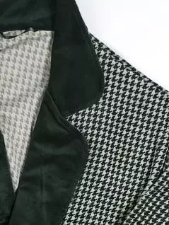 Тонкий мужской классический велюровый халат с традиционным шотландским геометрическим орнаментом «гусиные лапки» темно-серого цвета HOM 04289cK9