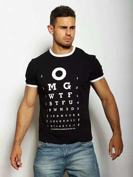 Реклама мужских футболок